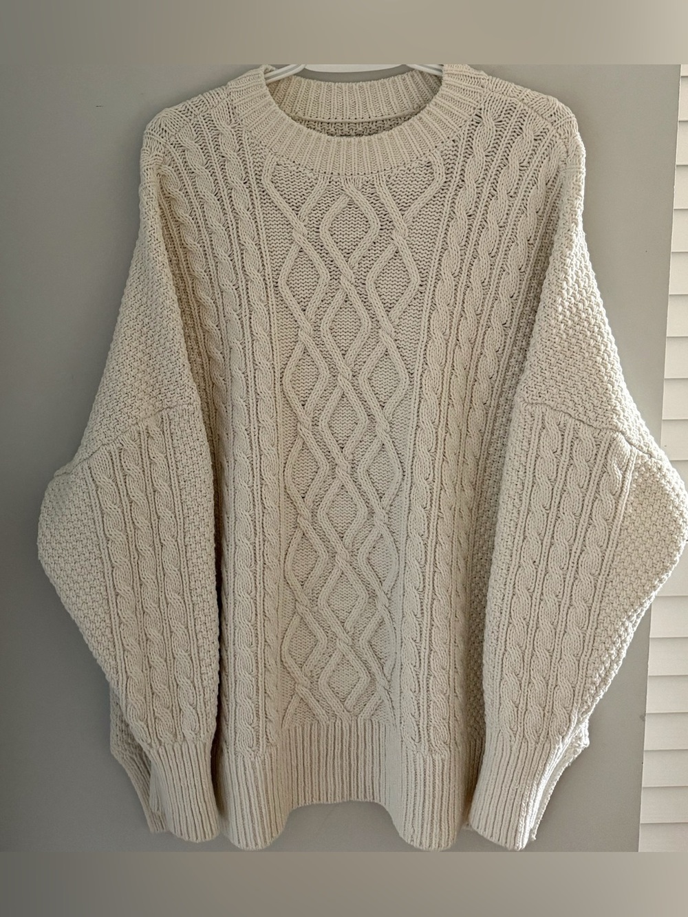 Abercrombie & Fitch Cable Knit Sweater XL